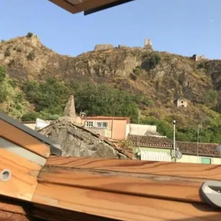 Casa Rosa In Stile Siciliano Vicino Giardini E Taormina Appartement Francavilla di Sicilia Buitenkant foto